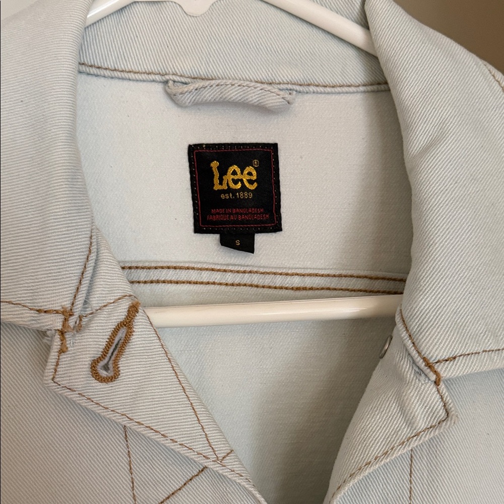 Lee Jean Light Denim Rider Jacket Size Small - Picture 3 of 4